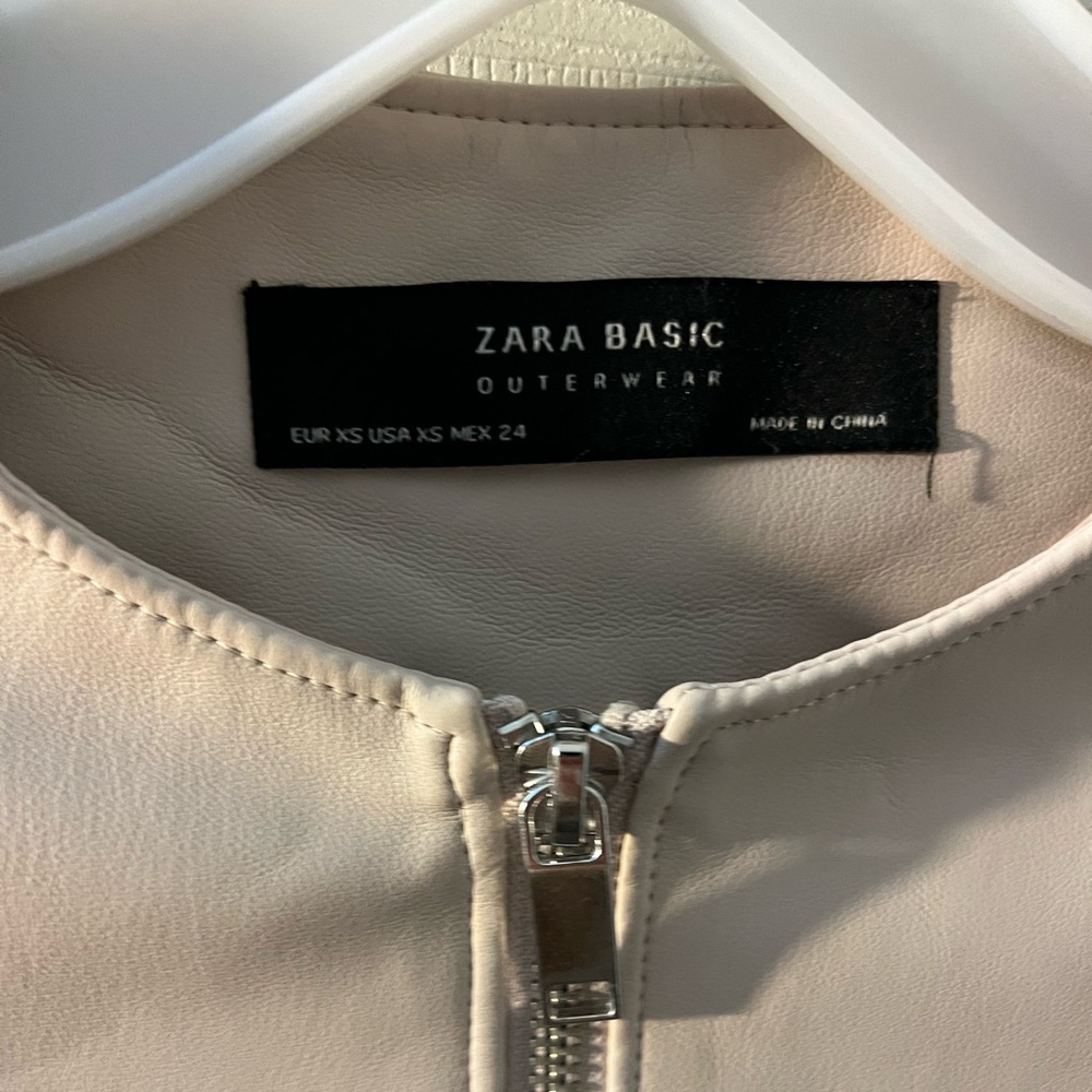 Zara Ruffle Hem Jacket - Picture 6 of 11